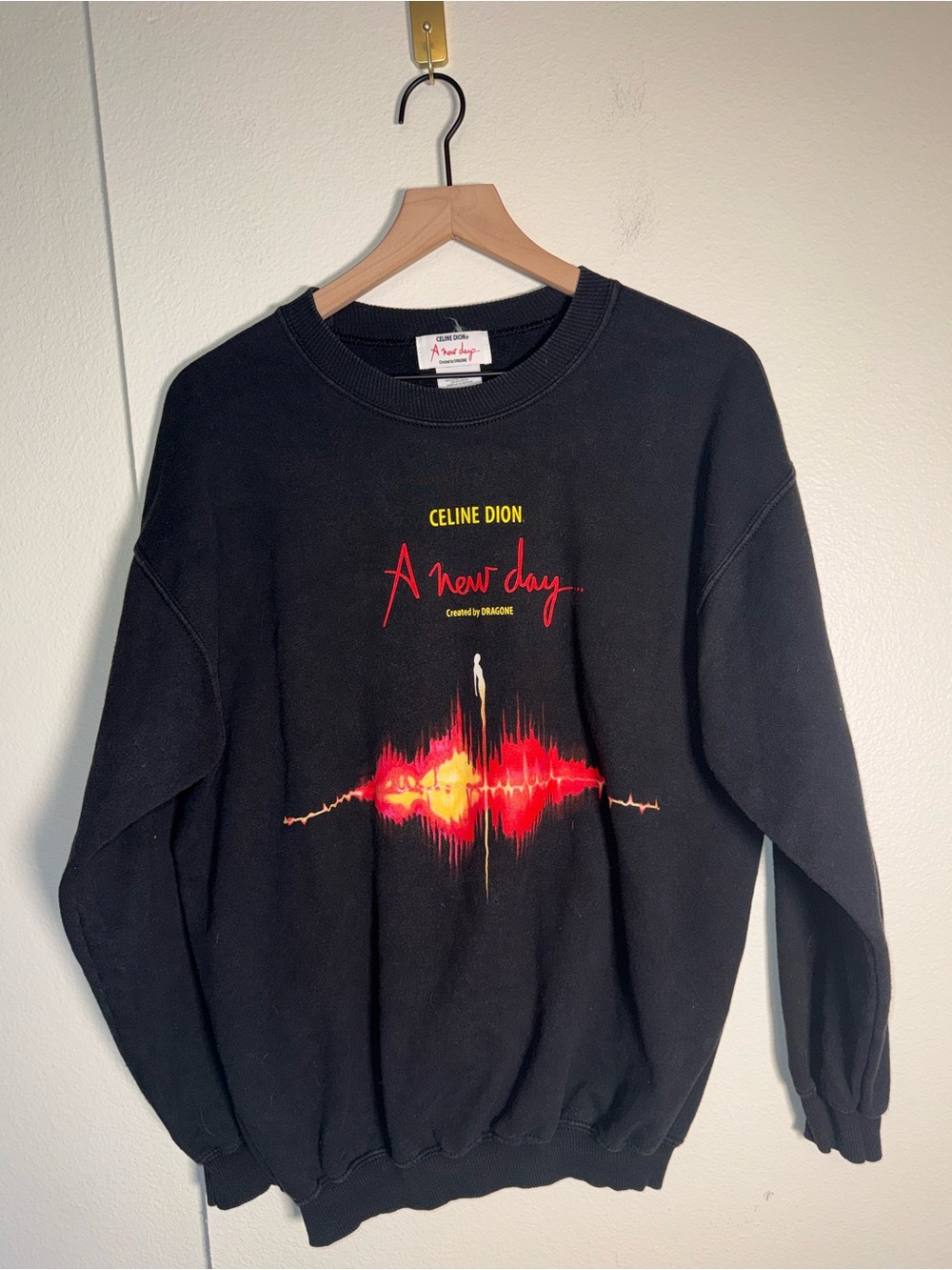 VINTAGE CELINE DION 2002 A New Day by Dragone crewneck tour sweatshirt M